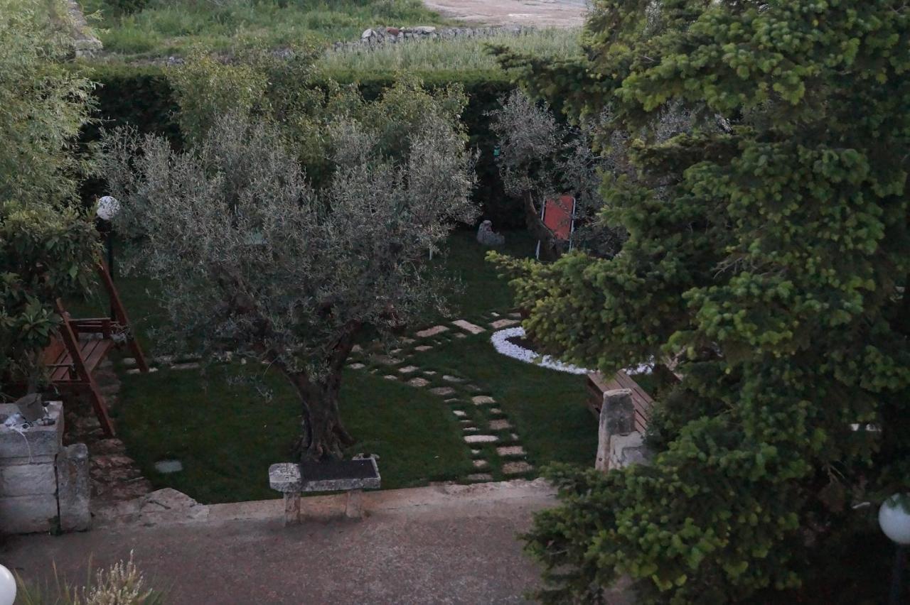 La Casa Del Nonno Bed & Breakfast Alberobello Dış mekan fotoğraf